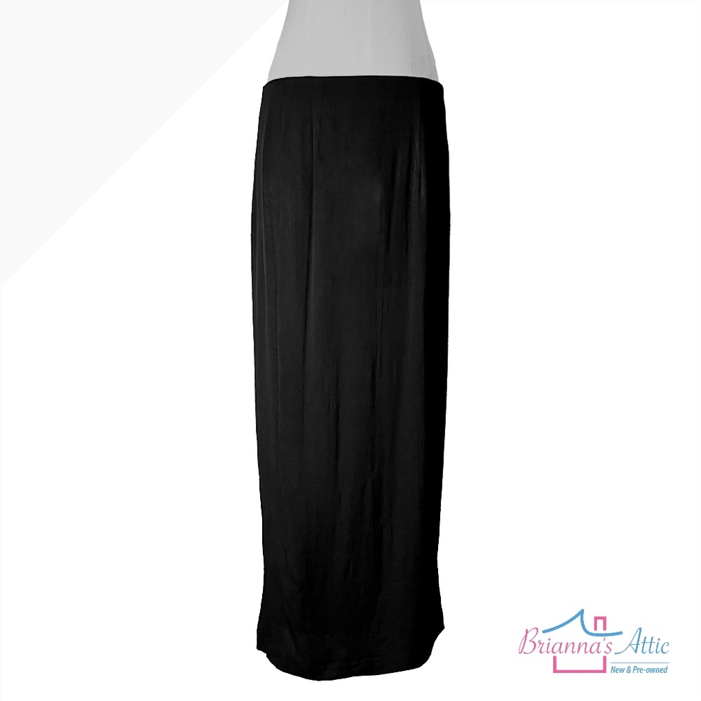 CAROLE LITTLE Women's Maxi Skirt Pull On back Zip closure Length 38" Black